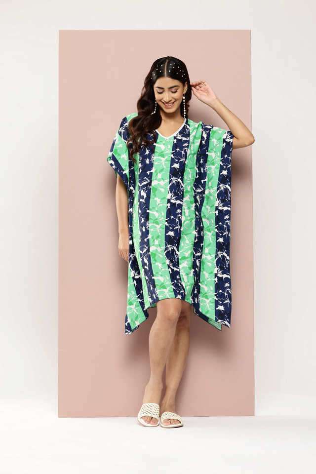 qurvii Printed V-Neck Crepe Women Dress-picture-12
