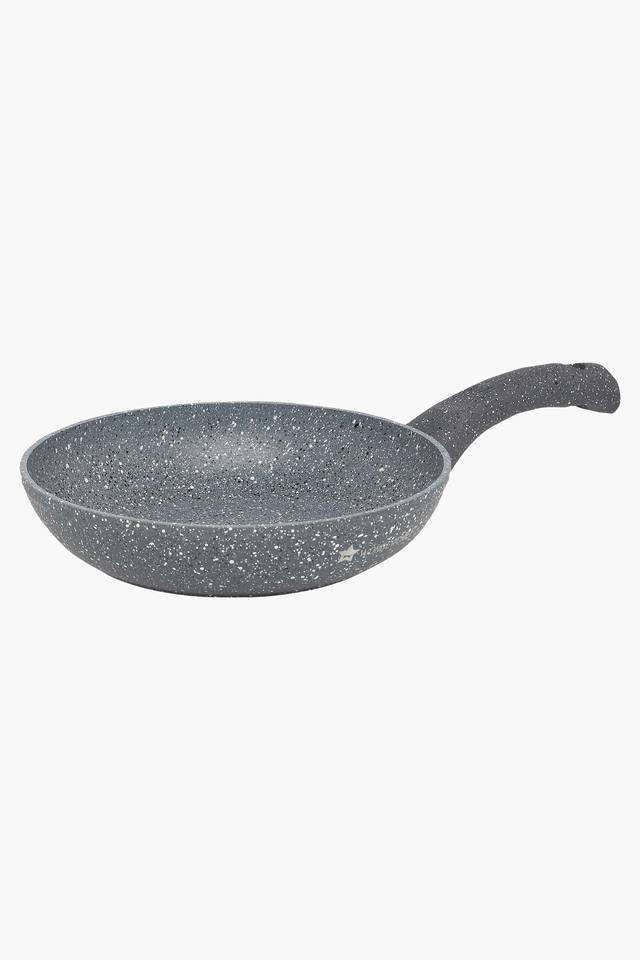 Round-Frying-Pan-with-Handle
