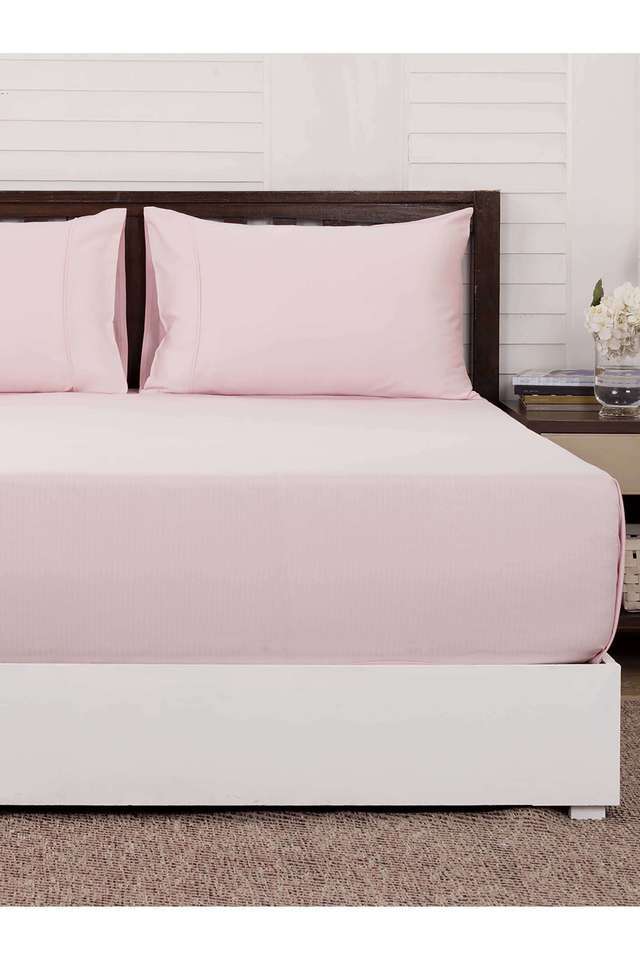 Solid-King-Bedsheet-with-2-Pillow-Covers