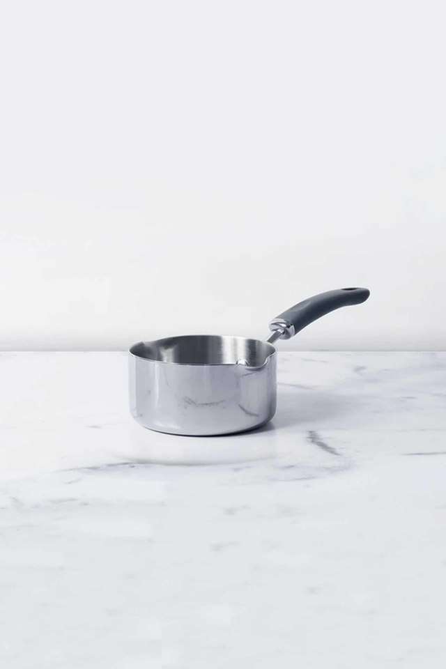 Round-Trivantage-Milk-Pan---14-cm