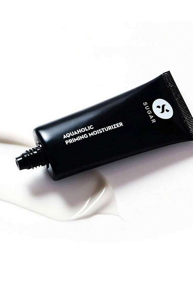 Aquaholic-Priming-Moisturizer---30-gm