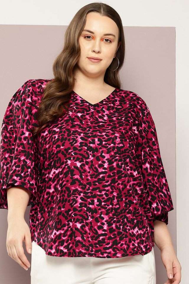 qurvii Animal Print Crepe V-Neck Women Top-picture-13