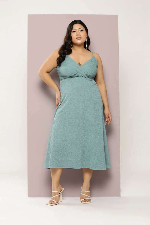 qurvii Solid V-Neck Lycra Women Dress-picture-13