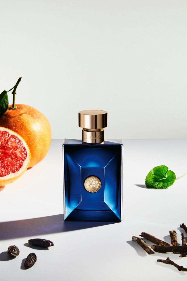 Buy Versace nocolor Dylan Blue Eau De Toilette For Men - 100 ml