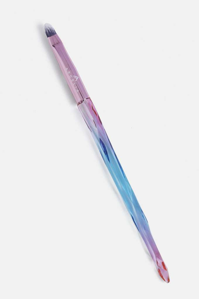 Holographic-Lip-Brush