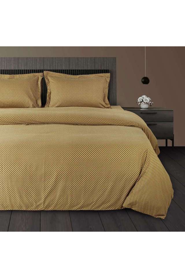 Yogalife-Cotton-Tokyo-500-TC-Double-Bed-Super-King-Size-Printed-Bedsheet-with-2-Pillow-Cases