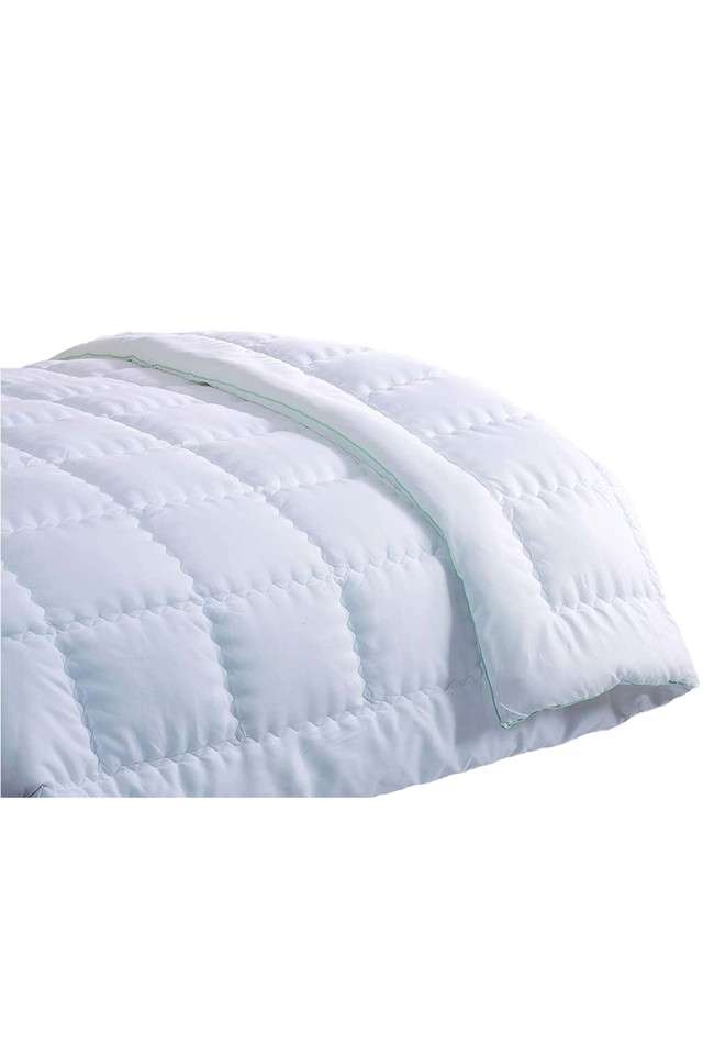 Aloevera-Gel-Coated-Microfiber-220-GSM-All-Season-Quilt -Ultra-Soft-&-Super-Cosy-(Double -90x108-Inches)