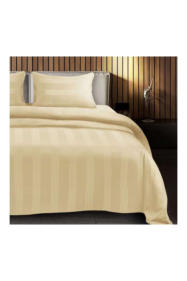 Barcode-100--Cotton-King-Size-Bedsheet-108-x-108-inches-with-2-Pillow-Covers-450-TC---Gold