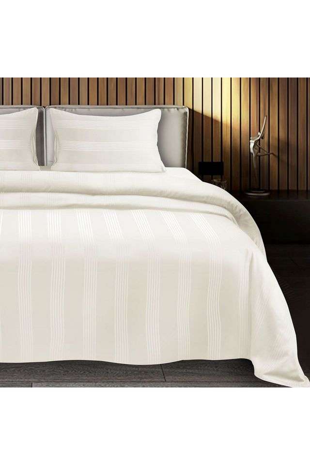 Barcode-100--Cotton-King-Size-Bedsheet-108-x-108-inches-with-2-Pillow-Covers-450-TC---Off-White