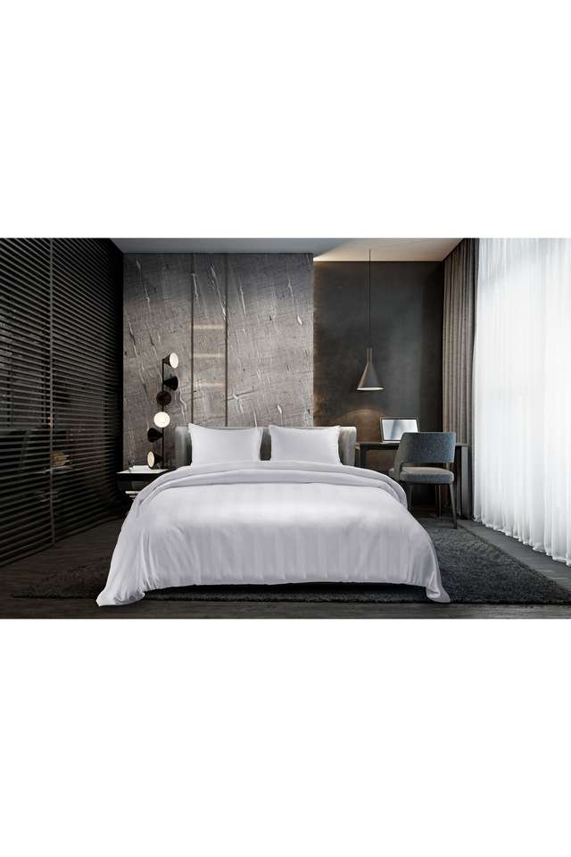 Barcode-100--Cotton-King-Size-Bedsheet-108-x-108-inches-with-2-Pillow-Covers-450-TC---White