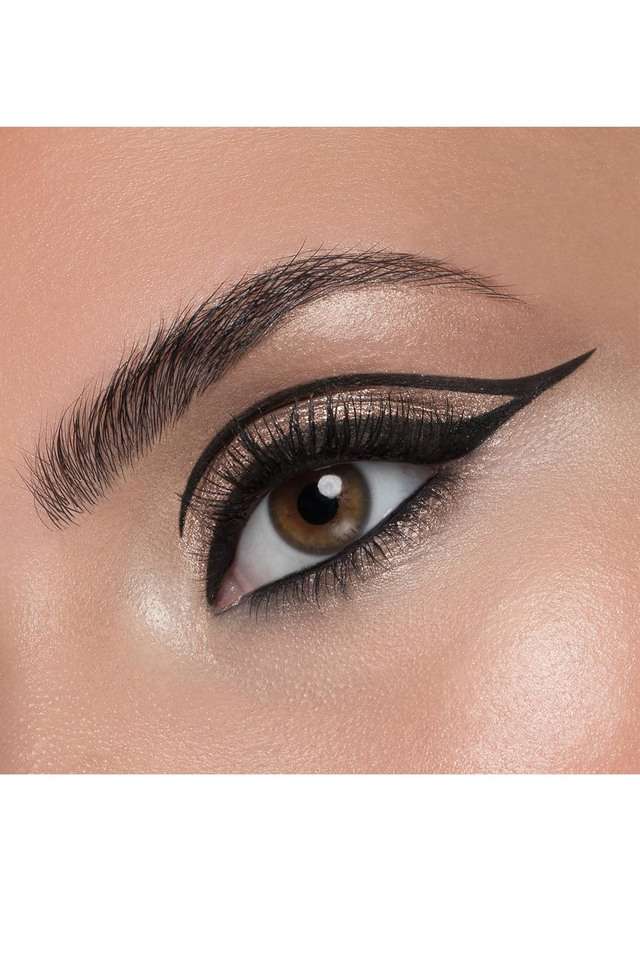 Semipermanent-Eyeliner---Long-Lasting-Water-Resistant---Simply-Black