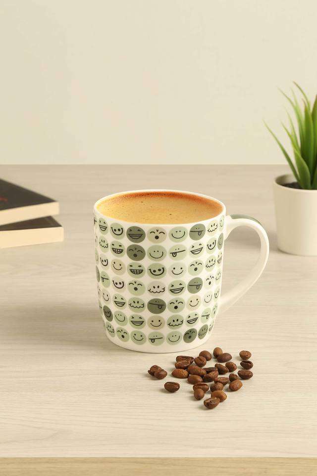 Green-Emoji-Mug