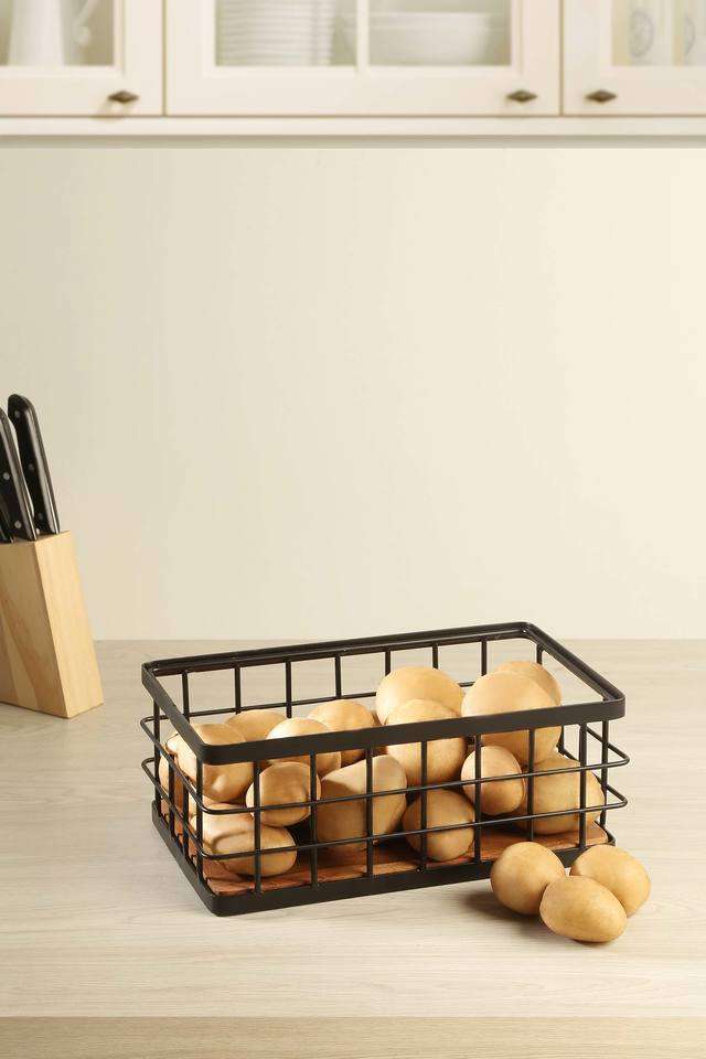 Black-Wired-Rectangle-Basket-Small