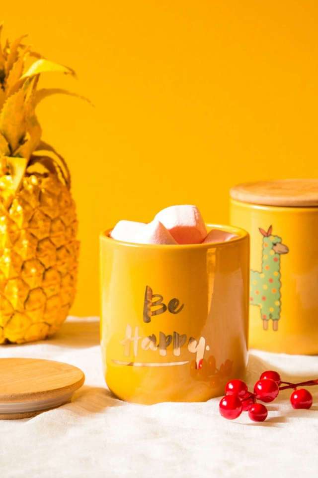 Be-Happy-Ceramic-Yellow-Jar(400ml)