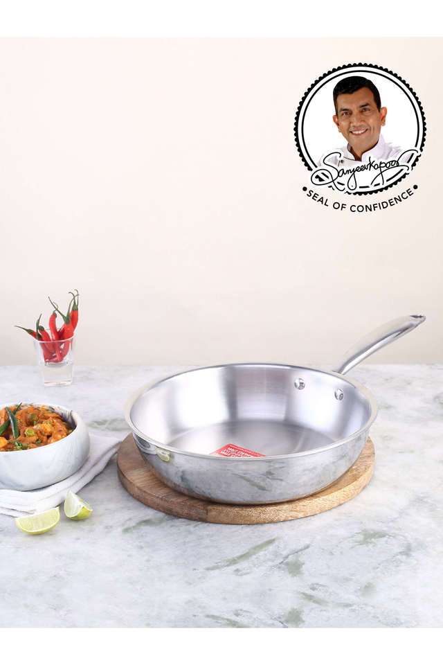 Nigella-Triply-Fry-Pan-22-cm