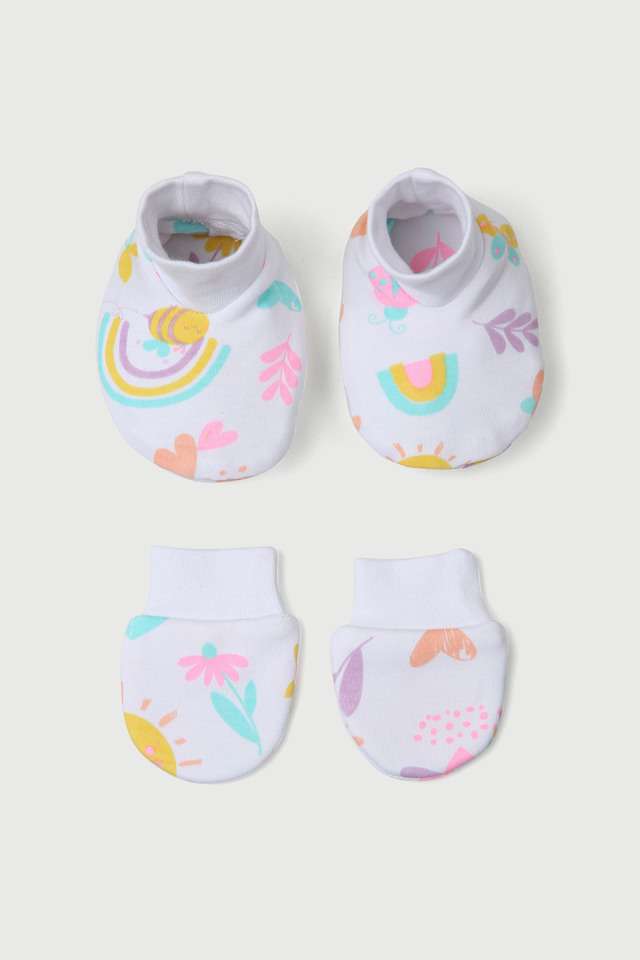 Printed-Cotton-Regular-Fit-Infant-Girls-Sleepsuit