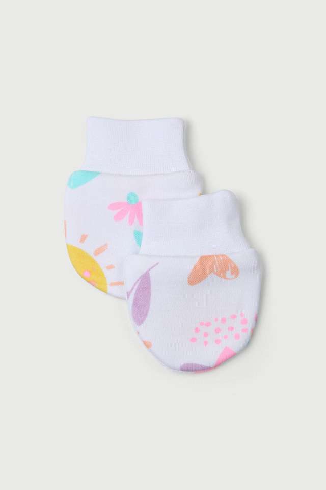 Printed-Cotton-Regular-Fit-Infant-Girls-Sleepsuit