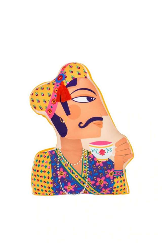 Royal-Raja-Shape-Cushion-Cover