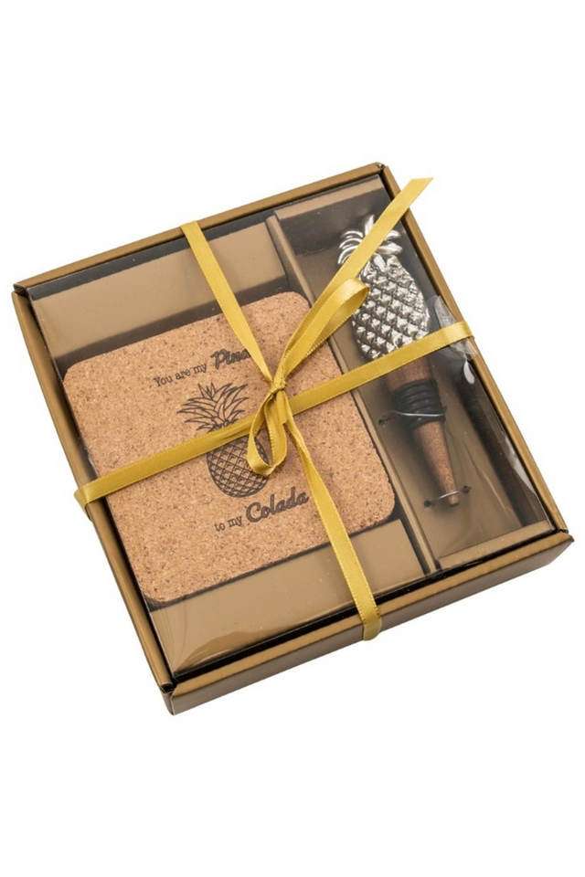 Pineapple-Party-Set-of-4-Coaster-Wine-Stoper