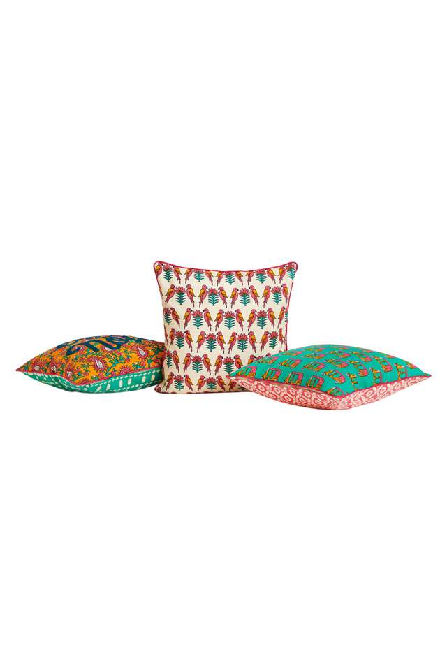 Jaipr-Street-Kutch-16-Inch-Cushion-Cover