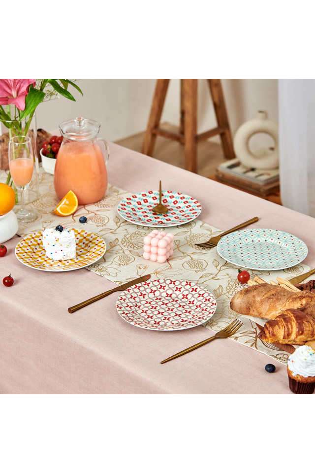 Afternoon-Picnics-Snack-Plates-Set-of-4