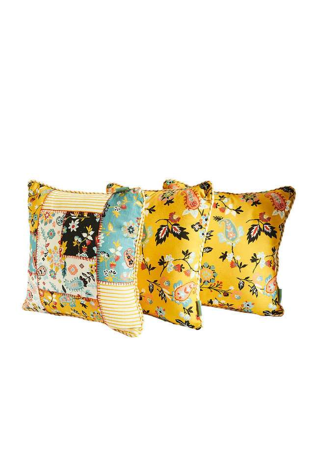 N.R.S.-Tex-Pixel-Paisley-Cushion-Cover-Set-of-3-Patchwork