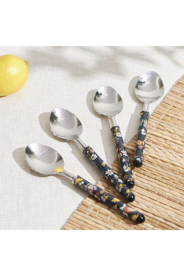 Pixel-Paisley-Meal-Spoons-Black-Set-4