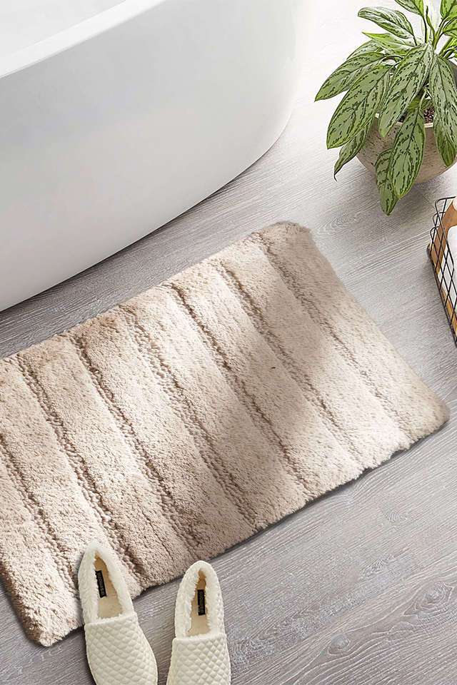 Colorart-Outline-Mop-Nougat-Small-Bath-Mat