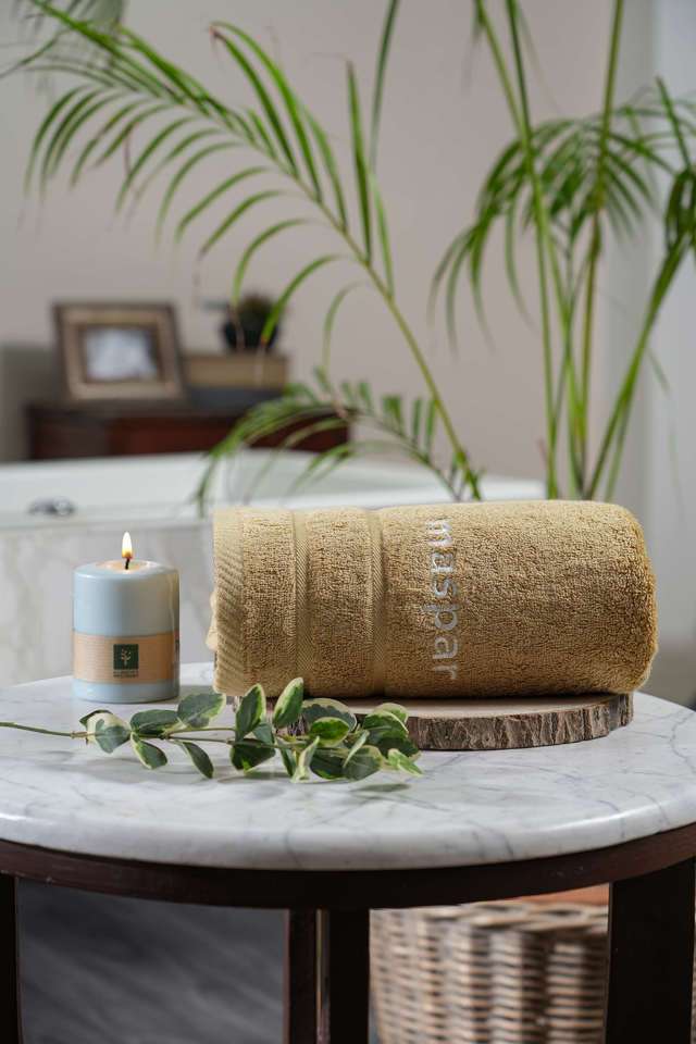 Colorart-650-GSM-Amor-Pale-Yellow-Medium-Bamboo-Towel