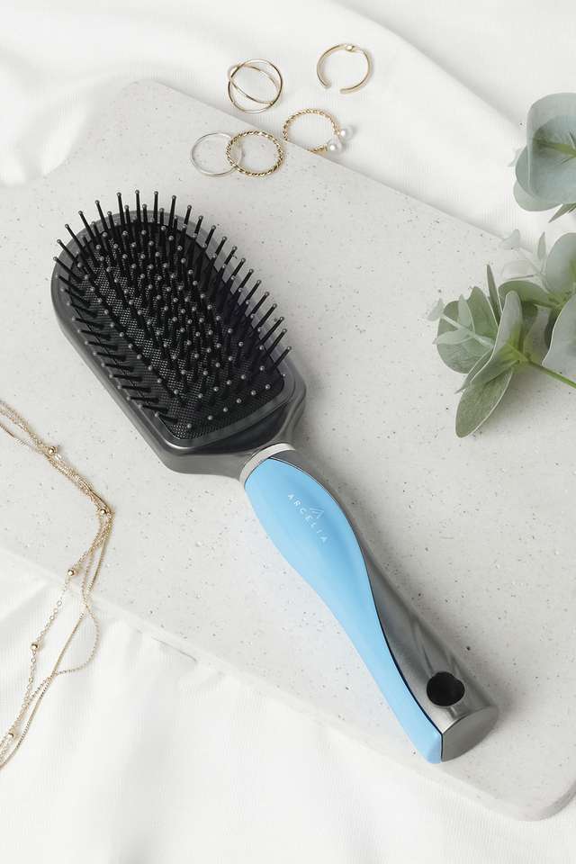 Cushioned-Hair-Brush---Blue-&-Black