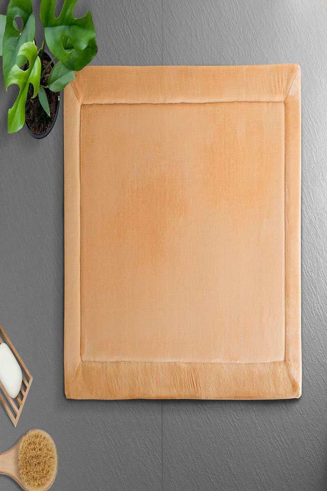 Memory-Foam-Bath-Carpet-Luxuriously-Soft-Cushioned -Ultra-Absorbent -Spongy -Anti-Slip-Backing-Bath-Carpet -Machine-Washable -50x80-cm -Gold
