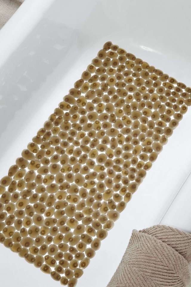 Cobble-Shower-Bathmat-36-x-75