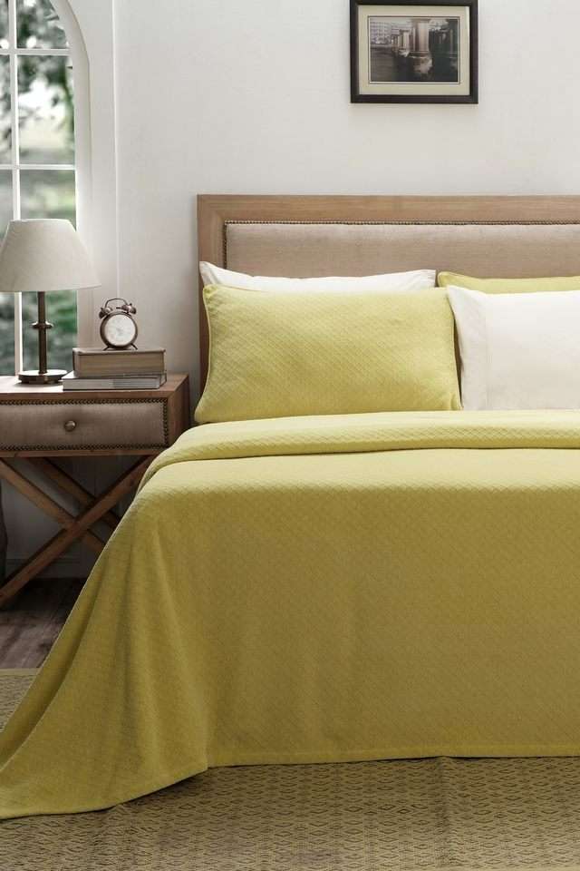 Blaize-Single-Acid-Yellow-Bed-Cover