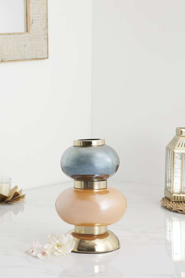 Solace-Metal-&-Glass-Vase