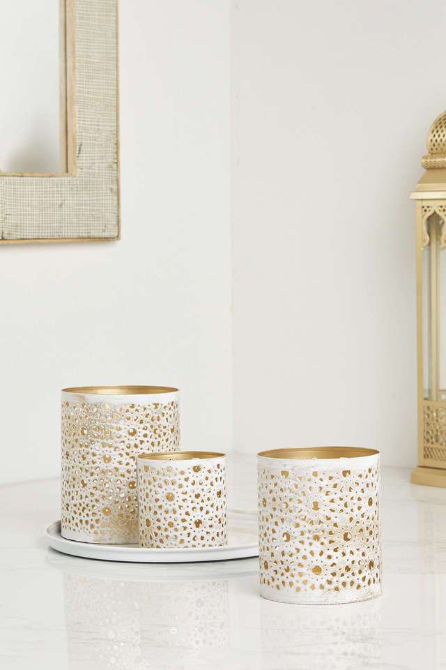 Festive-Gloss-Candle-Holder-Accent