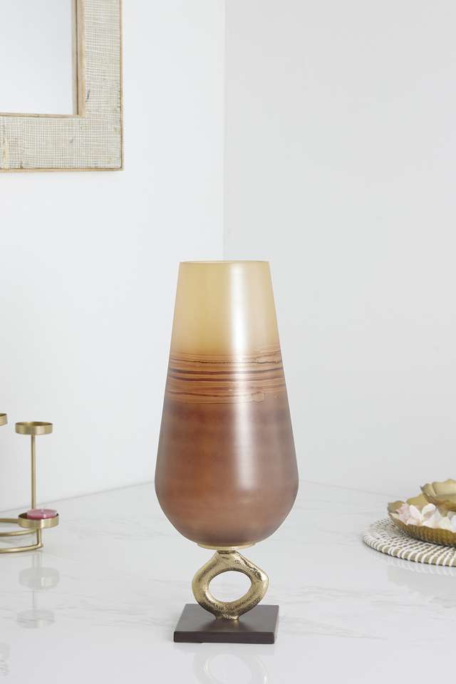 Abstract-Two-Tone-Flower-Vase