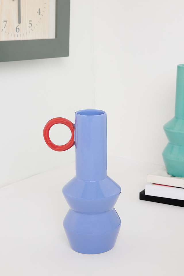 Treat-Yourself-Teal-Vase-With-Red-Ring