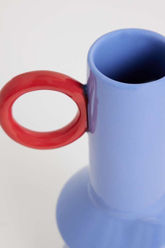 Treat-Yourself-Teal-Vase-With-Red-Ring