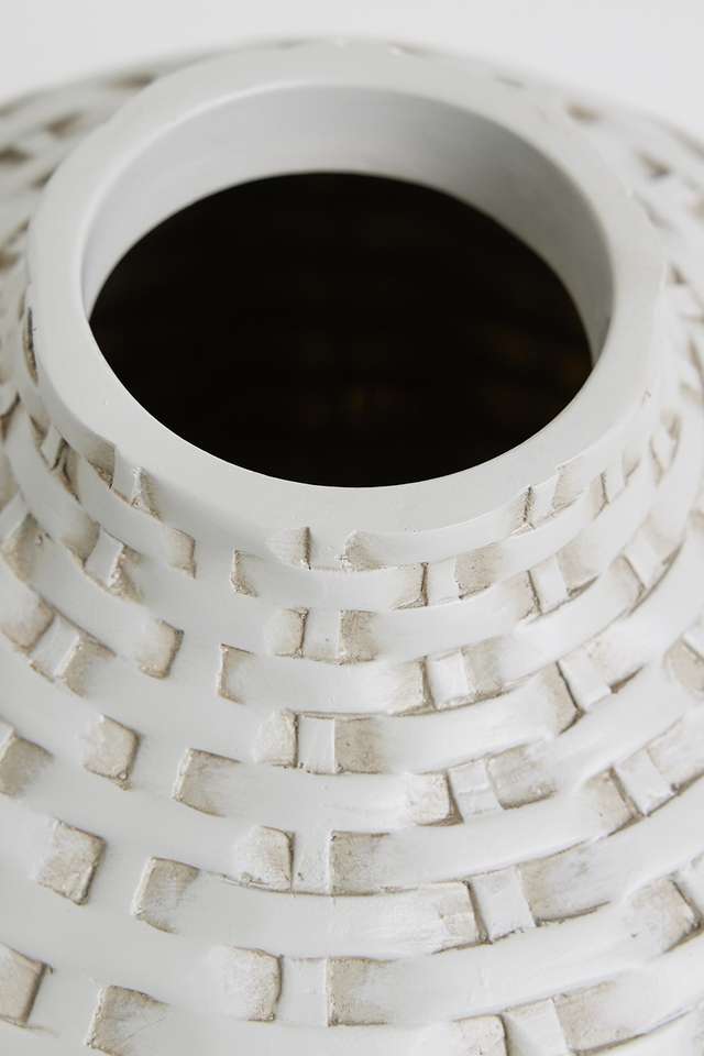 Bamberg-Resin-Vase-Round-Whte---S