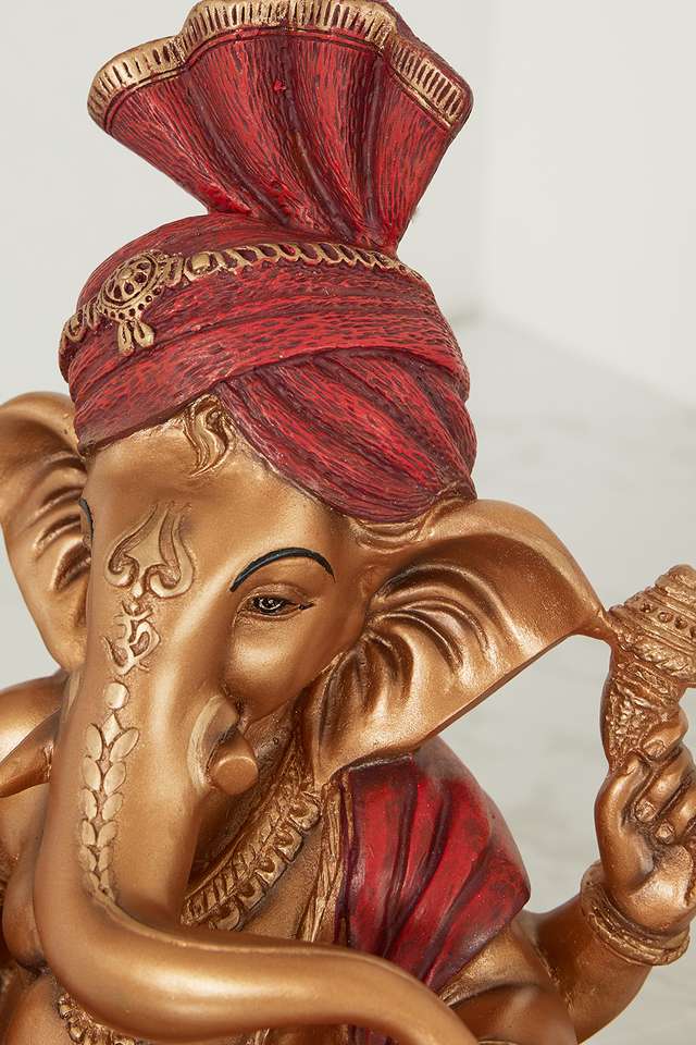 Screne-Pheta-Ganesha-With-Inscripted-Base