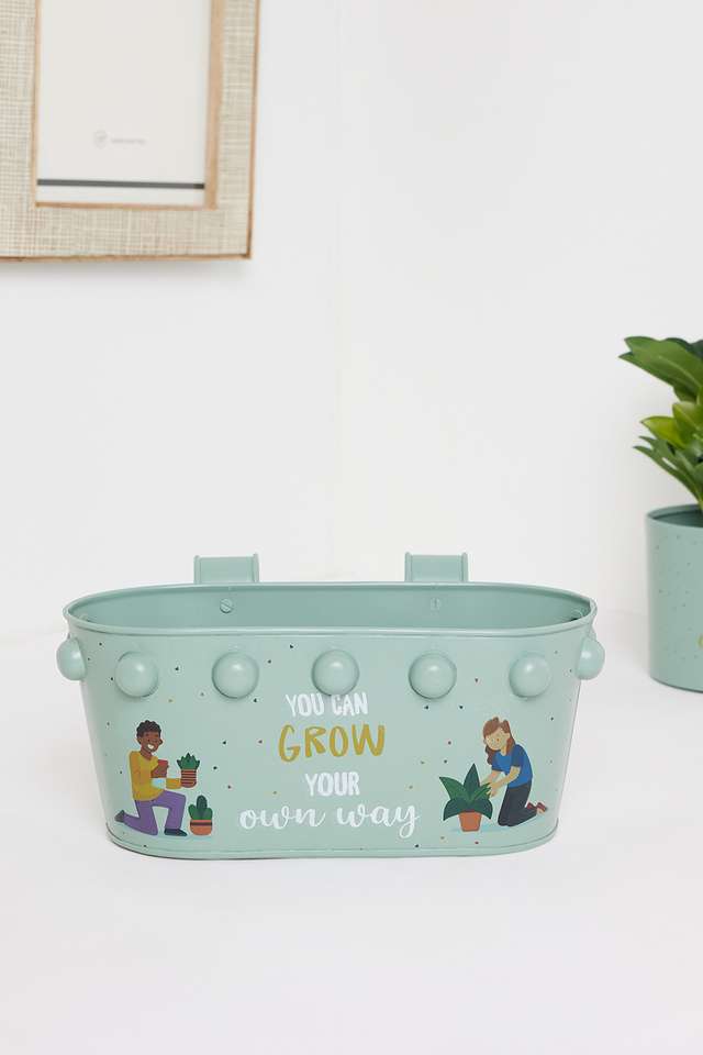 Treat-Yourself-Green-Hanging-Planter---M