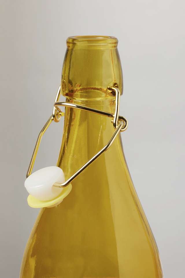 Popart-Treat-Yourself-Yellow-Clear-Bottle-1L