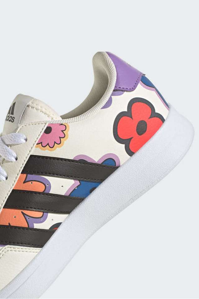 Buy ADIDAS White Synthetic Lace Up Women's Sport Shoes Shoppers Stop