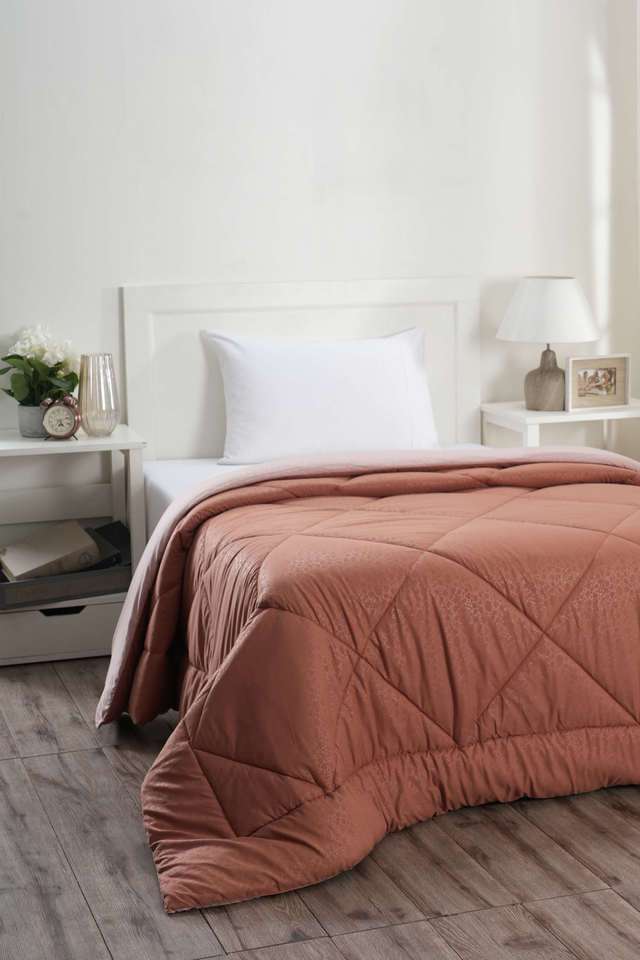 Hermosa-Glister-Pebble-Rust-Single-Quilt