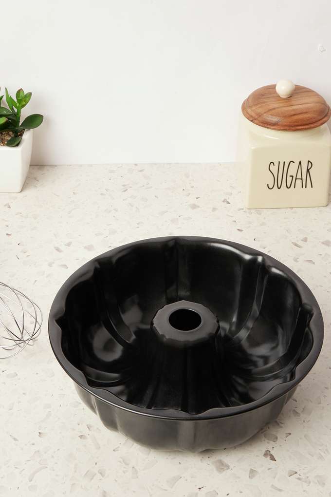 Nonstick-Carbon-Steel-Bundt-Cake-Pan