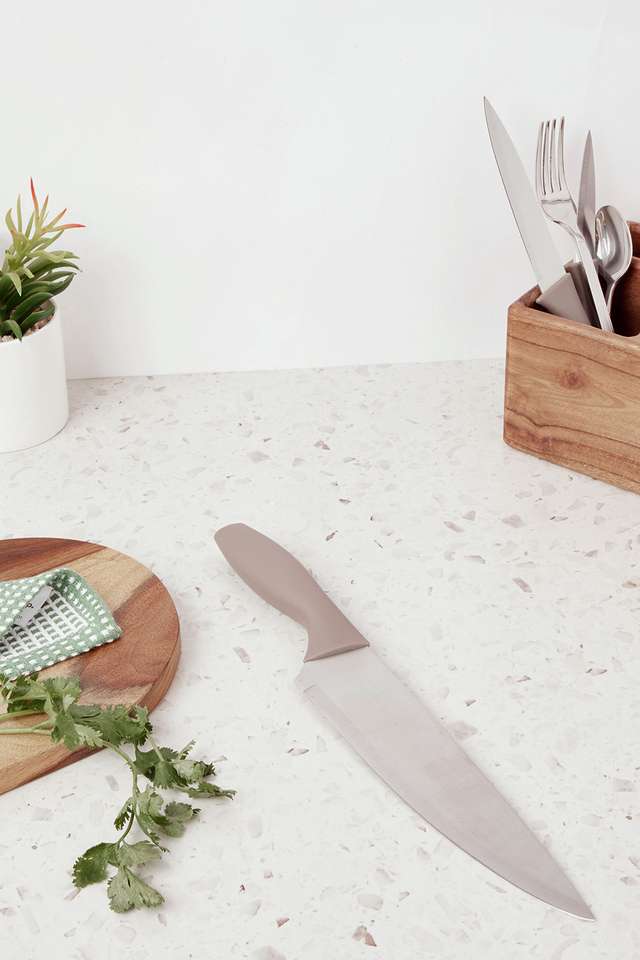 Chef-S-Knife