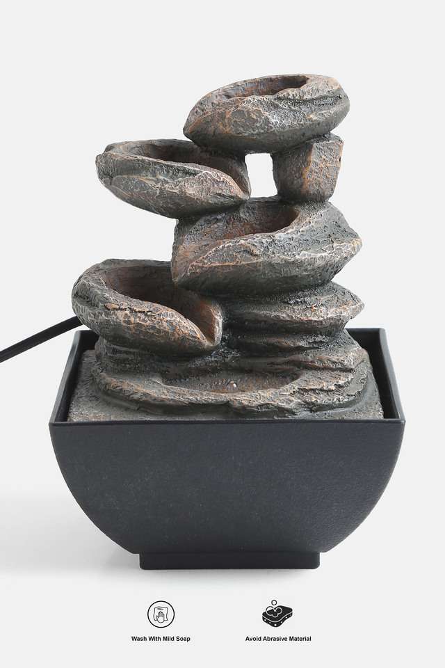 Dripping-Pot-Abstract-Fountain