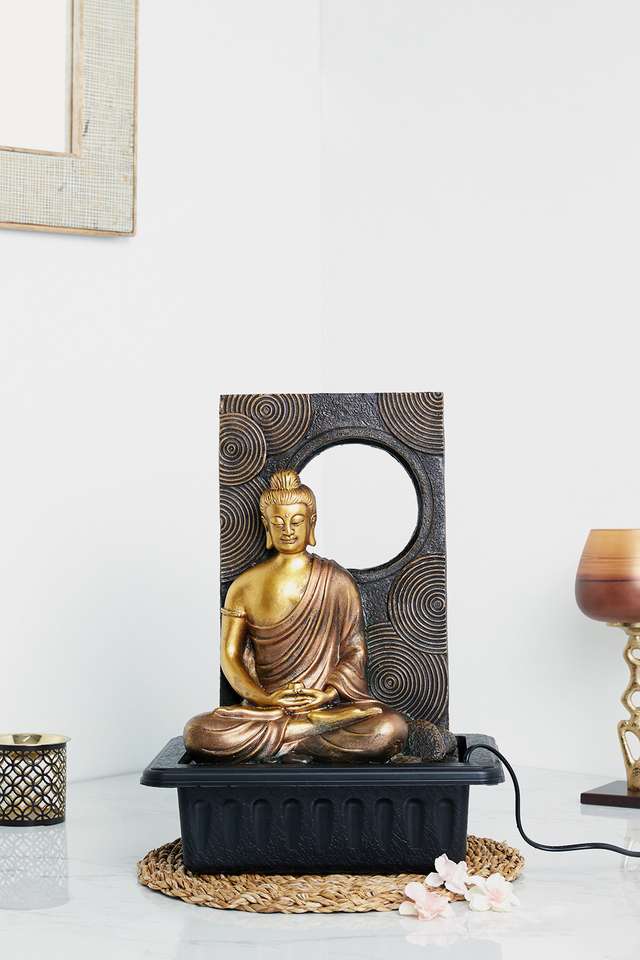 Meditating-Buddha-Fountain-Wth-Moonlight