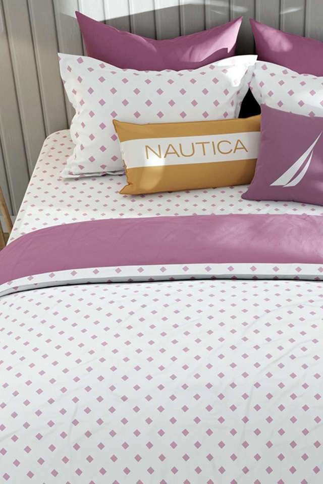 Super-Fine-100--Egyptian-Satin-Cotton-King-Fitted-Bedsheet-with-2-Pillow-Covers