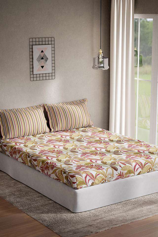 144-TC-Cotton-Floral-Double-Double-Bedsheet-with-2-Pillow-Covers